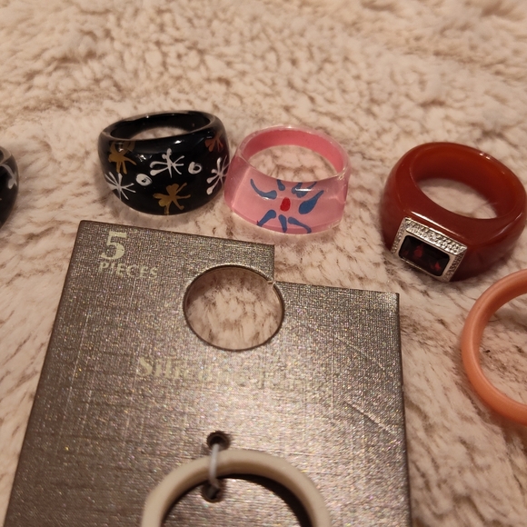 Vintage Bundle Of Rings (19 Rings) - Picture 3 of 14